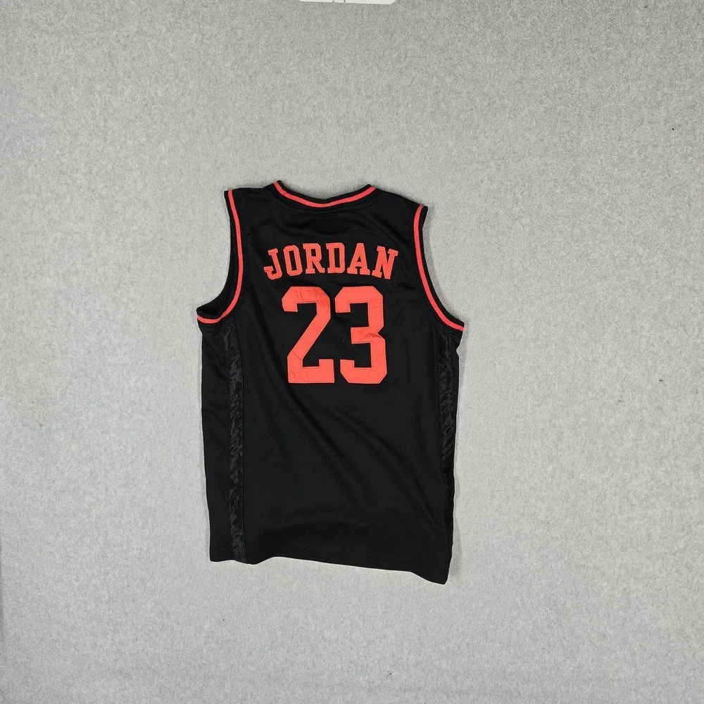 Jordan Boys Jersey M Black Air Jordan #23 Basketball Logo Mesh Sleeveless